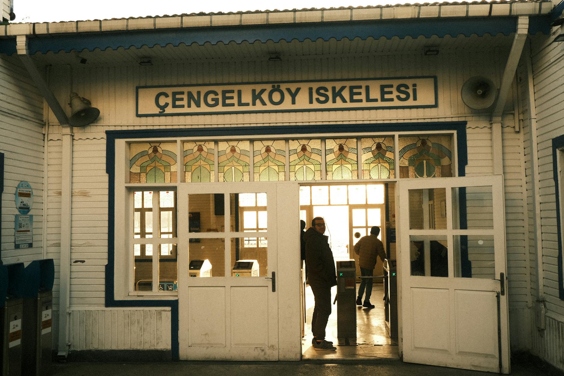 Bosporus-Dörfer Kandilli und Çengelköy mit Route und aktuellen Fährpreisen