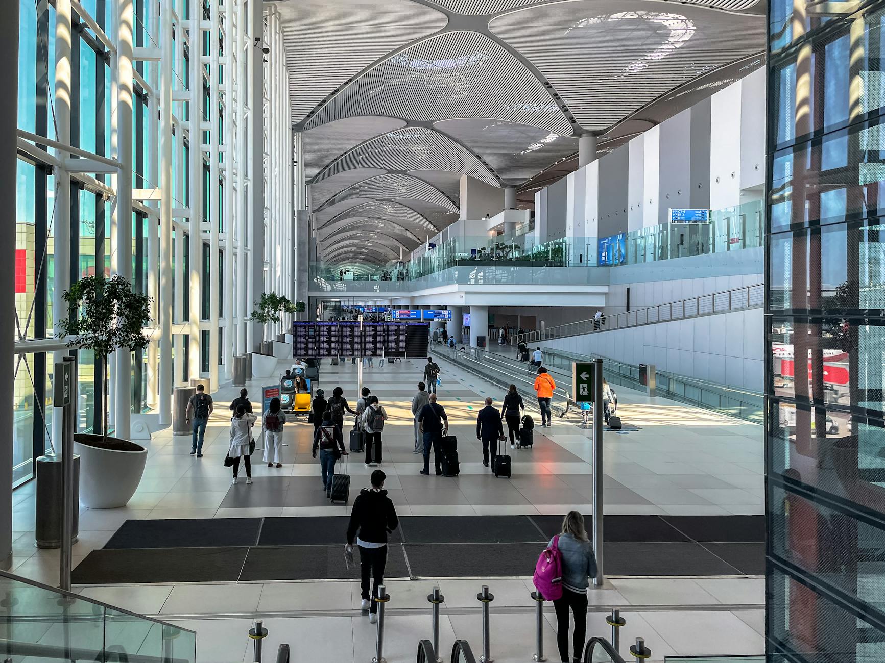 Flughafen Transfer in Istanbul mit Routen und Preisen für Bus und Taxi
